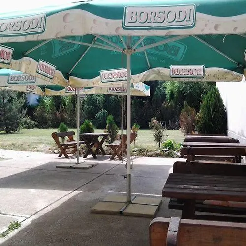 Πανσιόν Pajkos Poni Vendeghaz